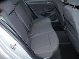 Volkswagen Golf (2021) 1.5 TSi, 2.maj,ČR, LED, park - náhled 11