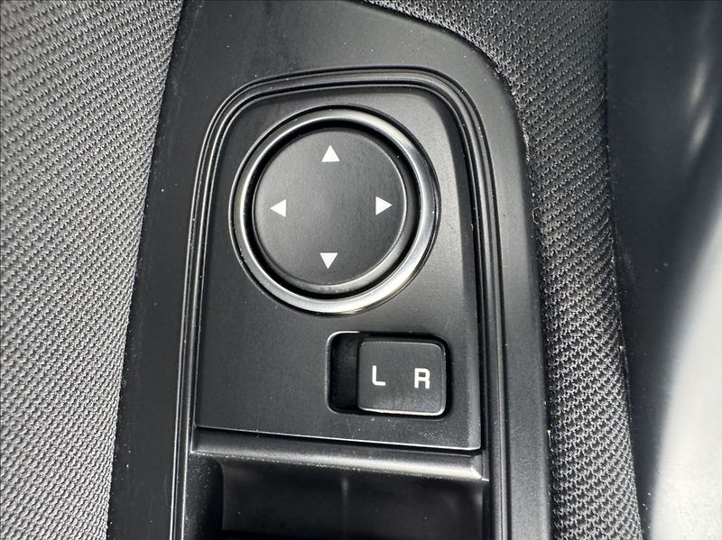 Kia Ceed 1,0 T-GDi FRESH DPH 1.maj. ČR - fotka 24 z 50