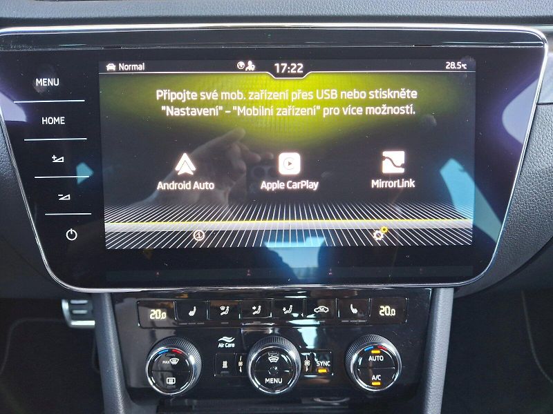 Škoda Superb (2022) Sportline DSG 4x4  2,0TDi 147k - fotka 12 z 35