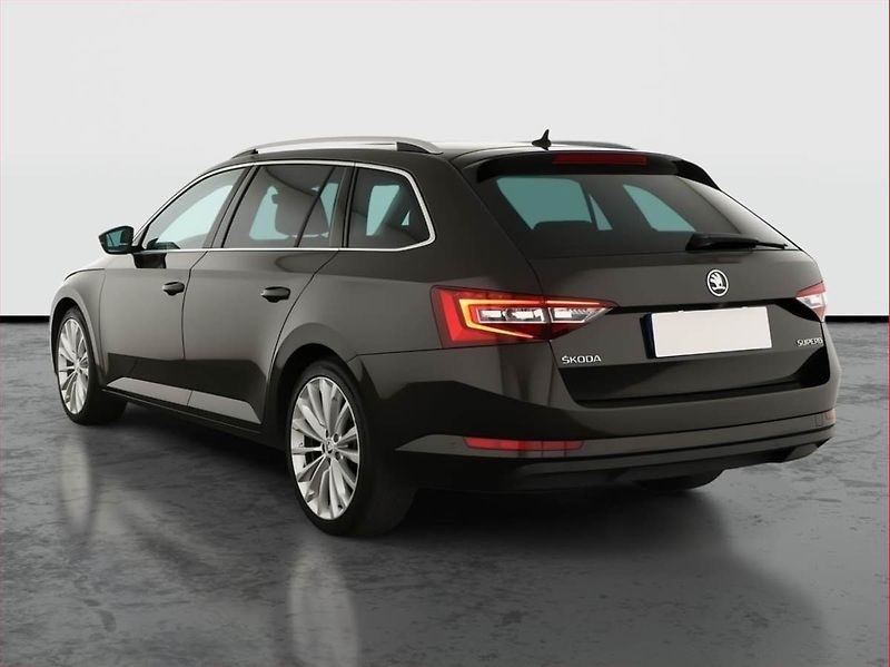 Škoda Superb (2018) 1.5 TSI, Automat - fotka 4 z 26