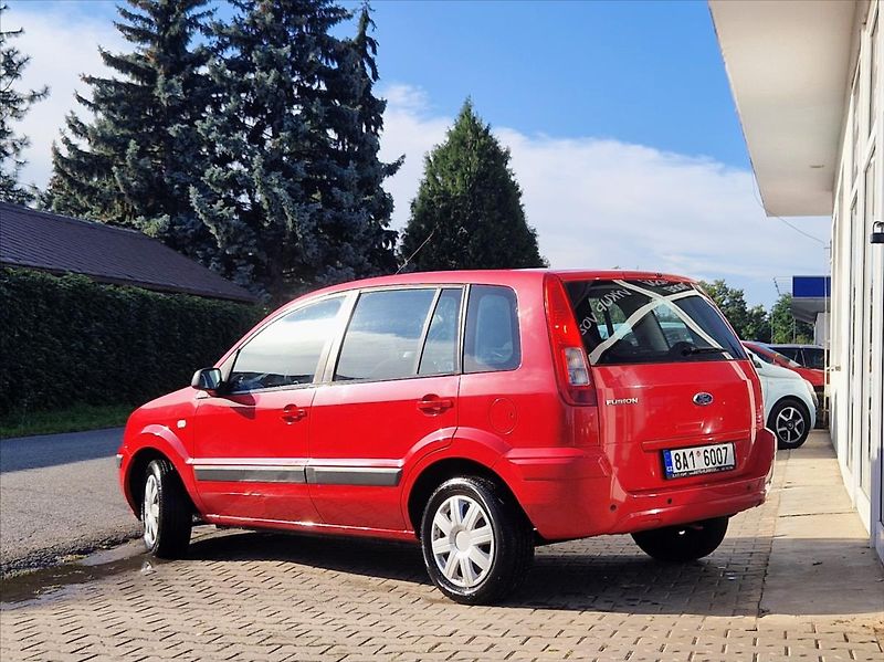 Ford Fusion 1,4 i SENZORY AUTAC PO SERVISU - fotka 3 z 35