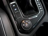 Volkswagen Tiguan (2021) R-LINE 2.0TSI 140KW 4x4 DSG - náhled 34