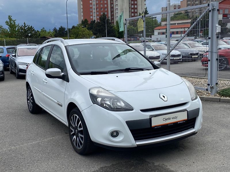 Renault Clio - fotka 3 z 6