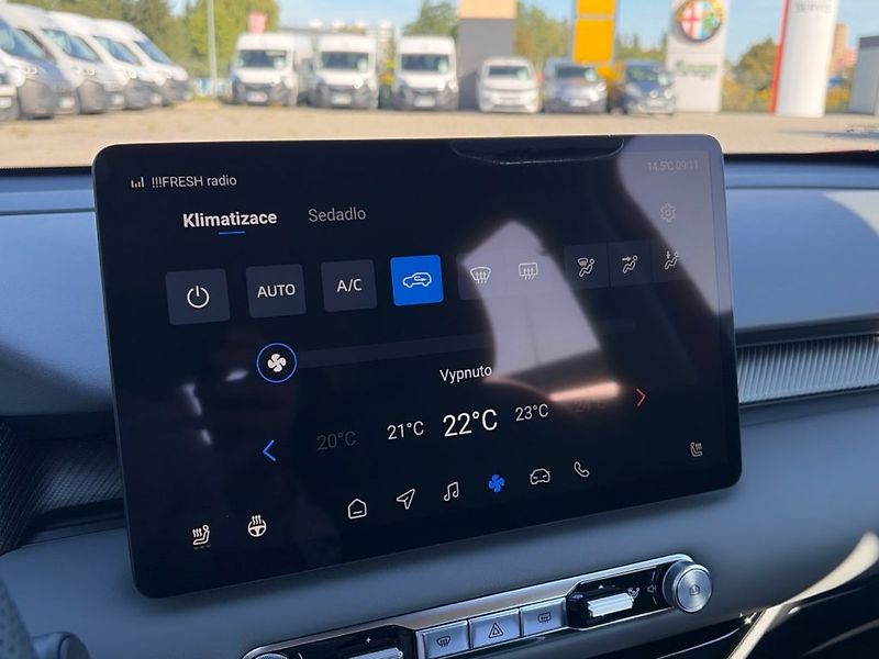 MG MGS5 EV (2026) S5 EV Emotion 49kWh - fotka 15 z 20