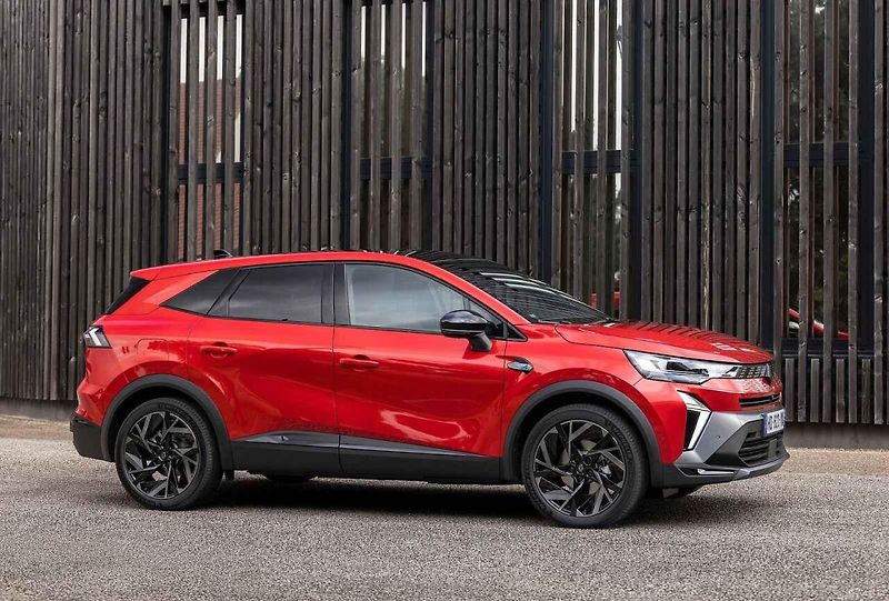 Hyundai Tucson.