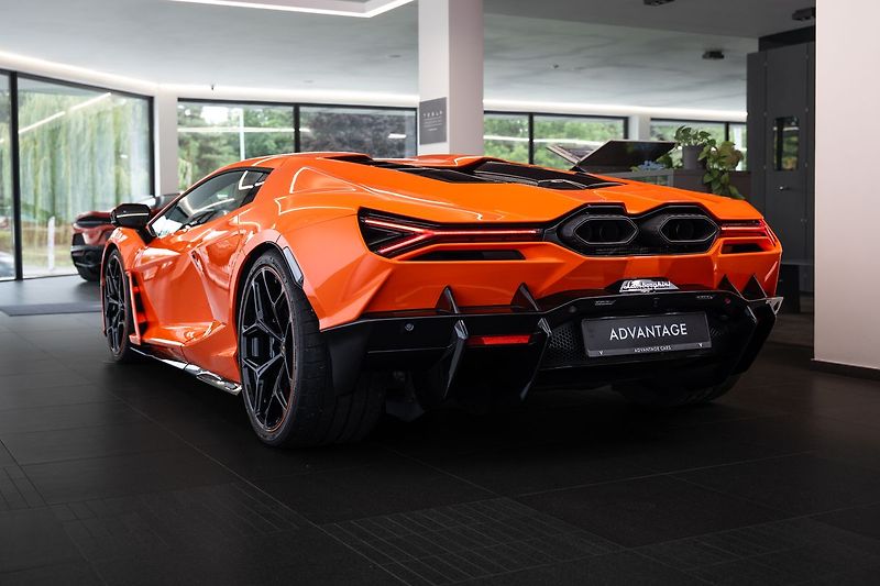 Lamborghini Revuelto NOVITEC Výfuk/Arancio Apodis/L - fotka 4 z 23