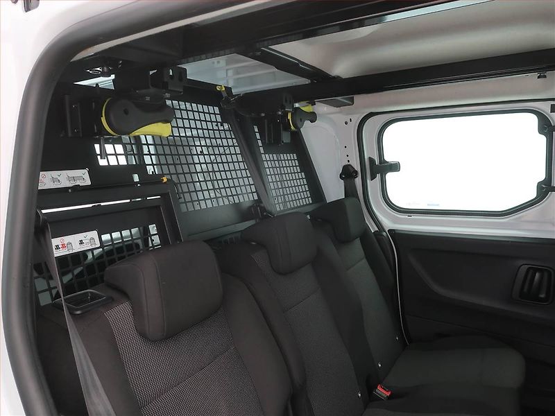 Toyota ProAce City (2024) Maxi 1.5 D-4D, 5Míst, 765kg - fotka 13 z 17