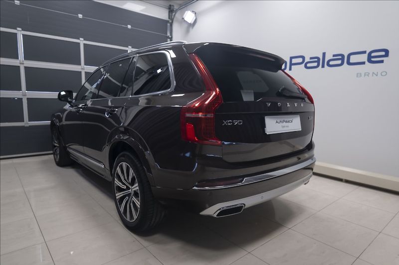Volvo XC90 2,0 B5 AWD INSCRIPTION 7 MÍST - fotka 6 z 47