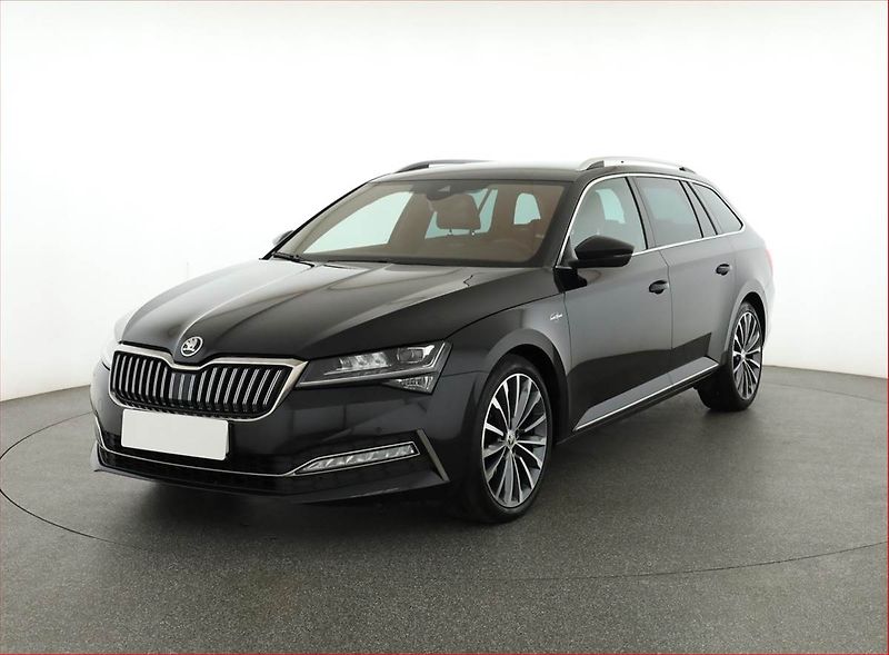 Škoda Superb (2020) Laurin&Klement 2.0 TDI, 4X4 - fotka 2 z 19