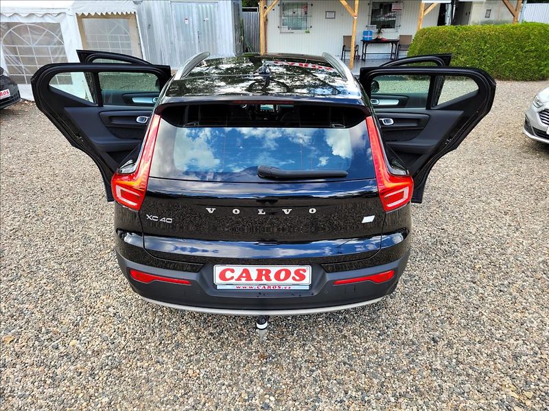 Volvo XC40 T5,PHEV,Inscription,led, - fotka 35 z 40