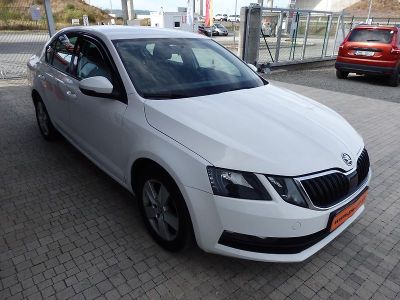 Škoda Octavia 1.4 TSI 81 kW G-TEC CNG - fotka 3 z 17