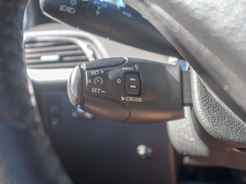 Peugeot 207 (2012) ČR 1.4i LPG – BOMBA DO 2033 - fotka 15 z 41