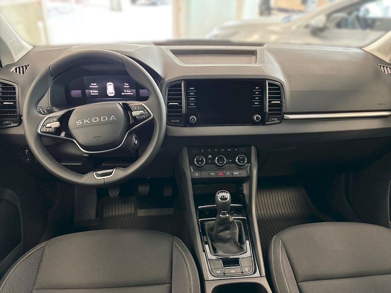 Škoda Karoq (2026) Selection 1.5 TSI 110 kW - fotka 5 z 25