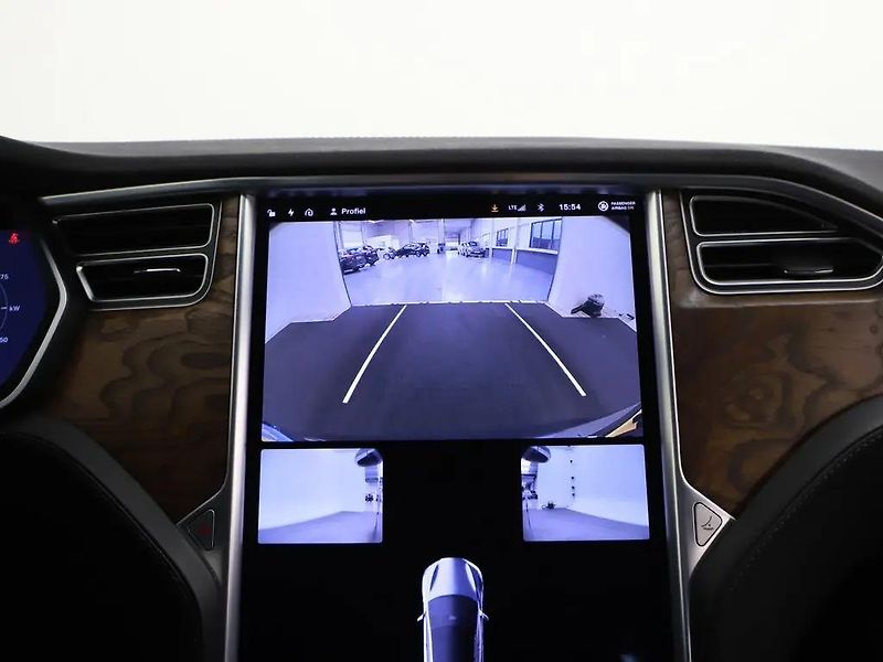 Tesla Model S 90D AWD 311kW SOH 88% - fotka 7 z 11