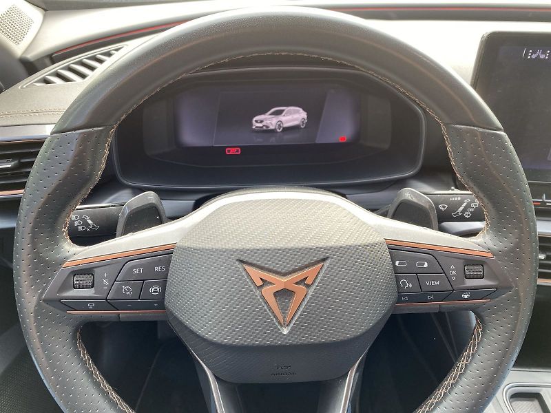 Cupra Formentor (2024) 1.5 TSI DSG - fotka 35 z 44