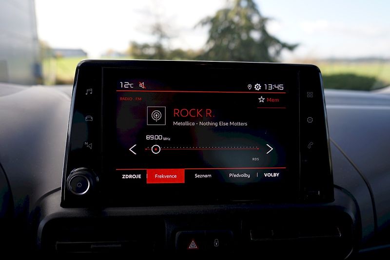 Citroën Berlingo (2019) BlueHDi 130 S&S Shine - Webast - fotka 15 z 30