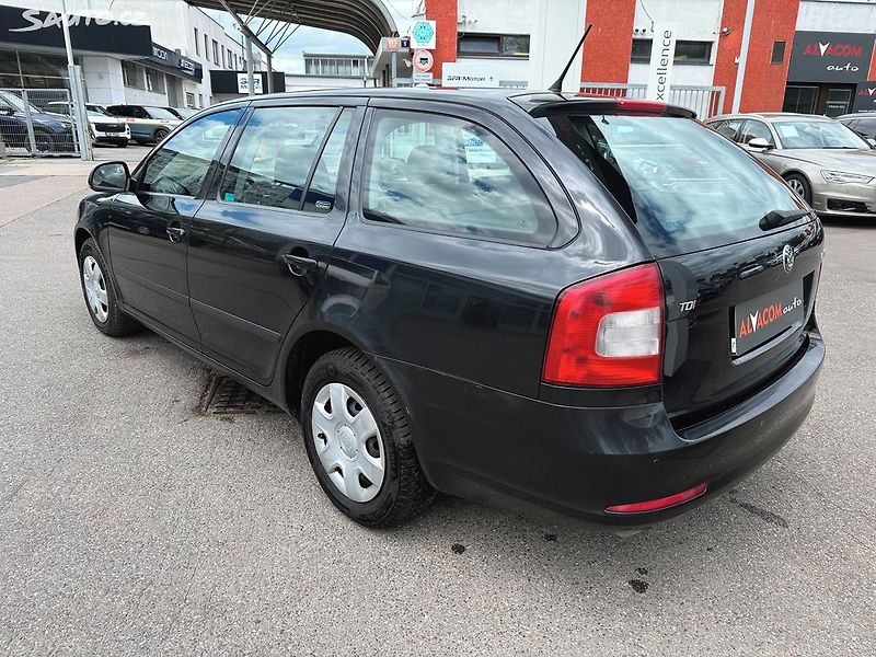 Škoda Octavia 2.0 TDI 103kW - fotka 8 z 26