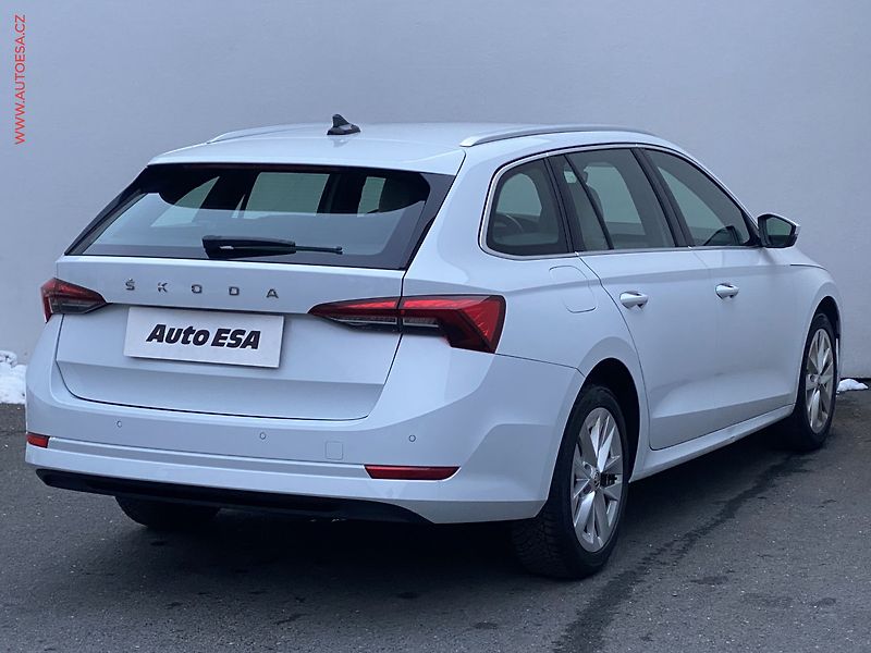 Škoda Octavia (2020) 2.0 TDi, ČR, Style, LED - fotka 4 z 21