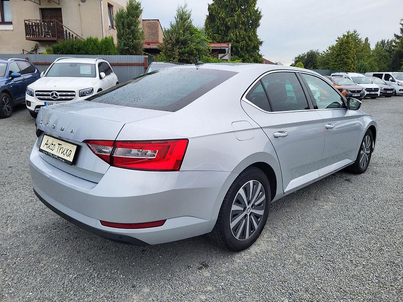 Škoda Superb III FL 2.0 TDi DSG STYLE+ *ČR - fotka 4 z 46