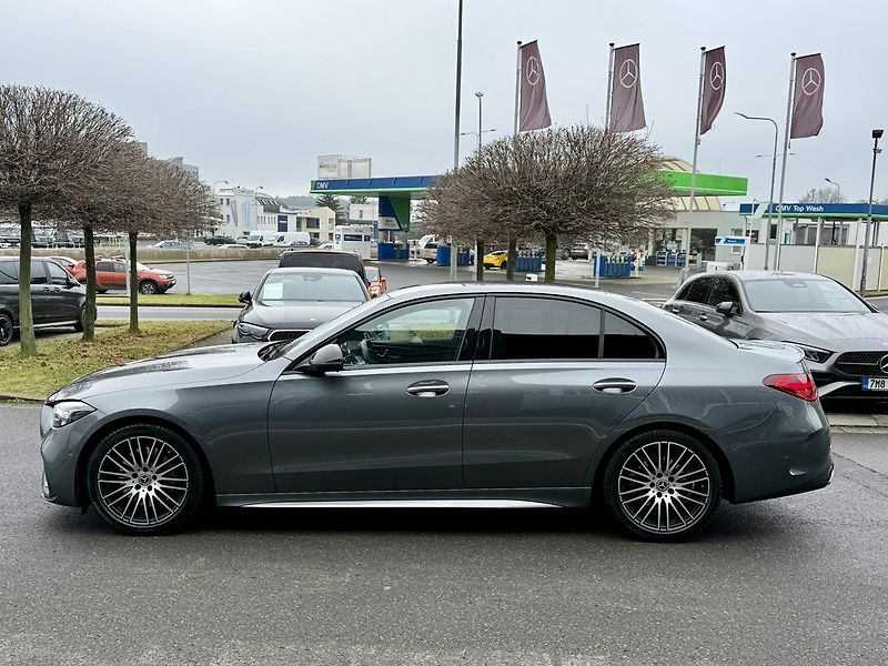 Mercedes-Benz Třídy C (2024) 300 4MATIC - fotka 5 z 41