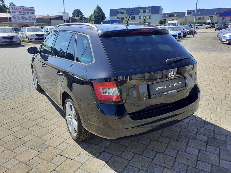Škoda Fabia (2016) Kombi 1.2 TSi 81Kw - fotka 5 z 43