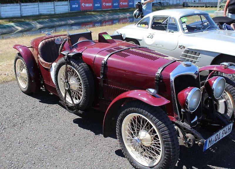 Perlou letošního ročníku Sachsen Classic Rallye byl 102 let starý vůz Cunningham V5 Special.