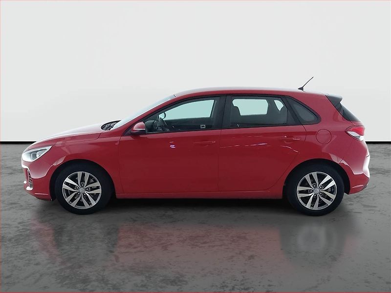 Hyundai i30 (2017) 1.0 T-GDI, ČR,1.maj - fotka 3 z 18