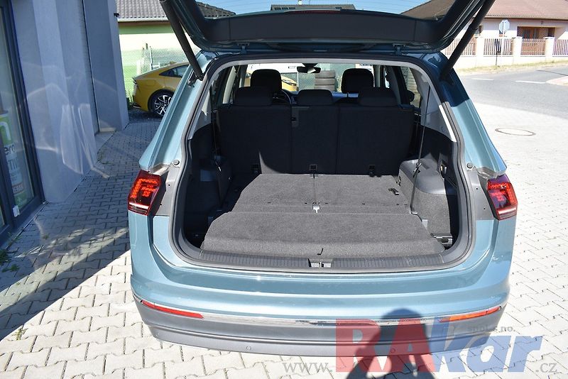 Volkswagen Tiguan Allspace (2021) Highline 2,0 TSI 4Motion,7míst - fotka 14 z 40