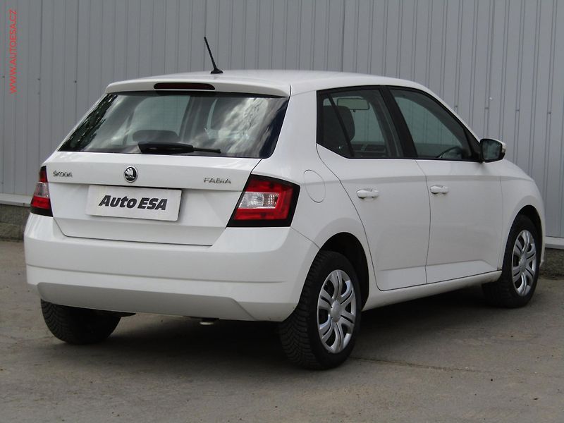 Škoda Fabia (2015) 1.4 TDi, ČR, Ambition - fotka 4 z 15