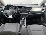 Toyota Auris (2014) 1.6, +kola - náhled 8