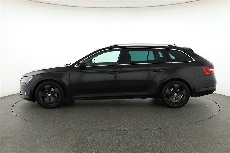 Škoda Superb (2016) 2.0 TDI 4x4, 4X4, Automat - fotka 3 z 16