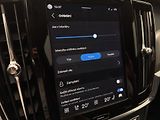 Volvo V90 B4 BRIGHT PLUS AUT - náhled 37