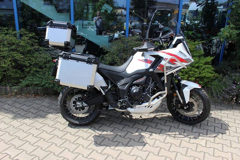 Zontes (2025) FRONTIER 703  VČ KUFU+MLHOVEK - fotka 2 z 7