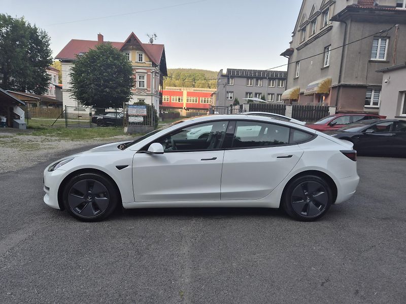 Tesla Model 3 LONG RANGE DUAL MOTOR SOH 91% - fotka 6 z 50