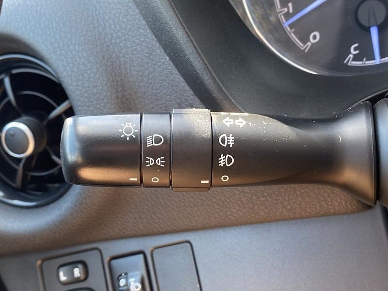 Toyota Yaris 1.5i, ČR, Trend, 2xKola - fotka 16 z 29