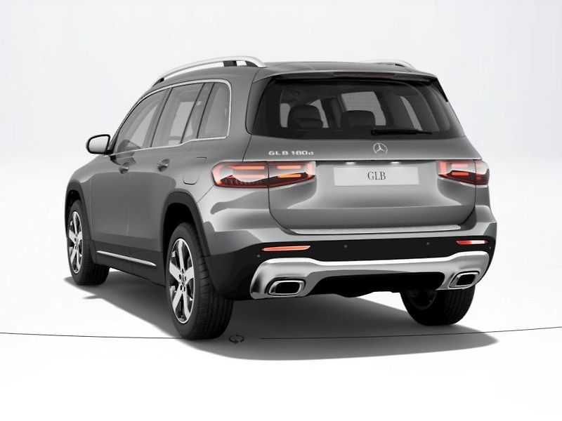 Mercedes-Benz GLB (2026) 180 d - fotka 4 z 9