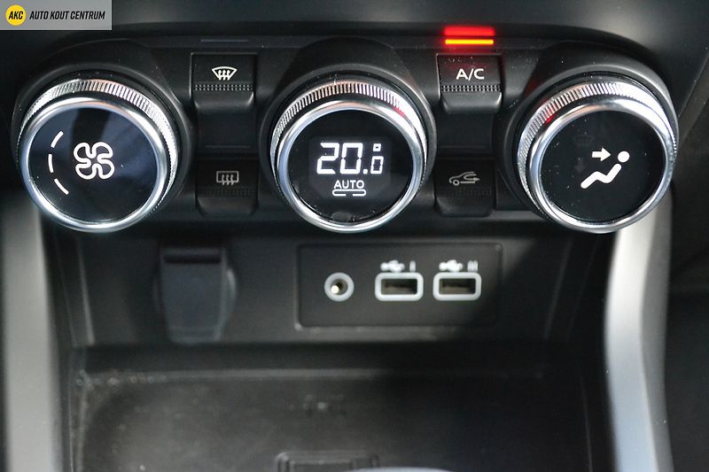 Renault Arkana ESPRIT ALPINE  E-Tech FULL HYB - fotka 30 z 53