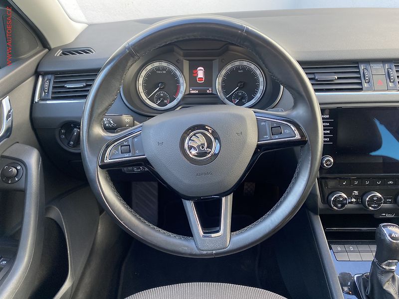 Škoda Octavia (2018) 2.0 TDi 4x4, 1.maj,ČR, Style - fotka 9 z 19