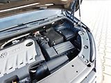 Volkswagen Touran (2012) 2.0 TDi Webasto - náhled 24