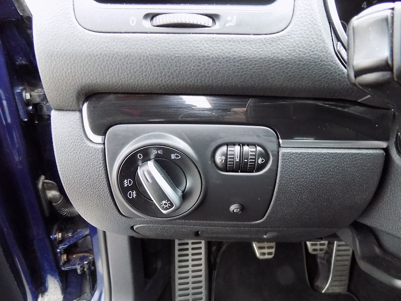 Volkswagen Golf (2012) 2.0 TDI/GTD/2.Maj/Klimatizace/ - fotka 23 z 45
