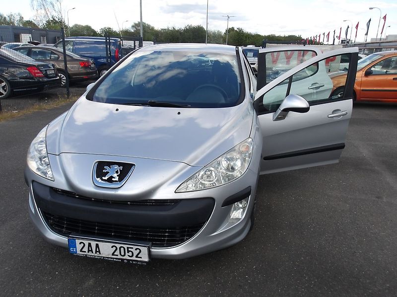 Peugeot 308 1,6i NAJ.170000km !!! - fotka 8 z 27