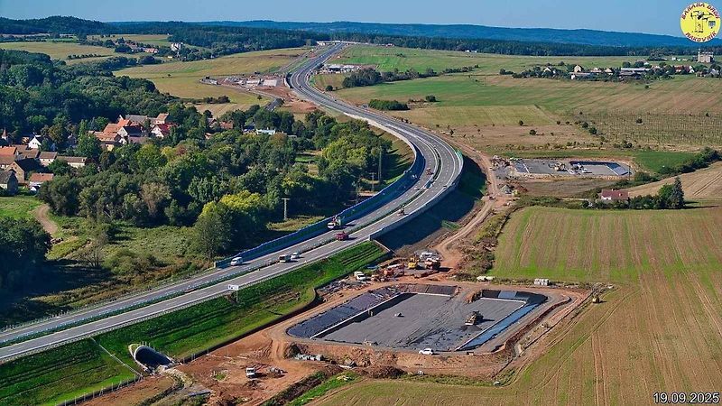 Aktuální snímky obchvatu Hořoviček před otevřením dálnice. Foto: Jan Banán Svoboda