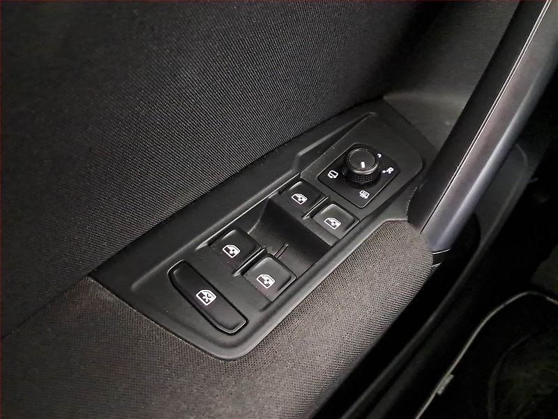 Volkswagen Tiguan (2019) 1.5 TSI, ČR,1.maj, Serv.kniha - fotka 16 z 16