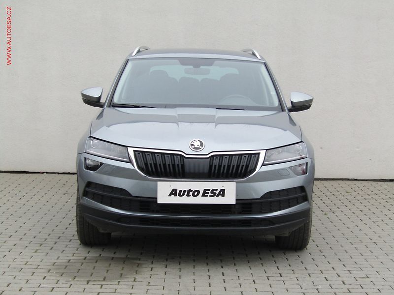 Škoda Karoq (2018) 2.0 TDi 4x4, ČR, Style, navi - fotka 2 z 18