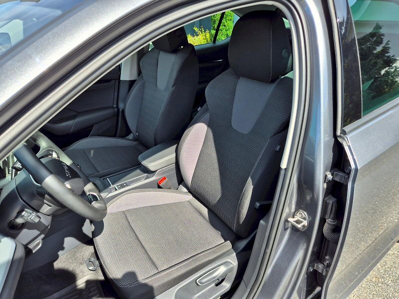 Škoda Octavia (2025) Selection 1,5 TSI 110 kW 6°man - fotka 13 z 40