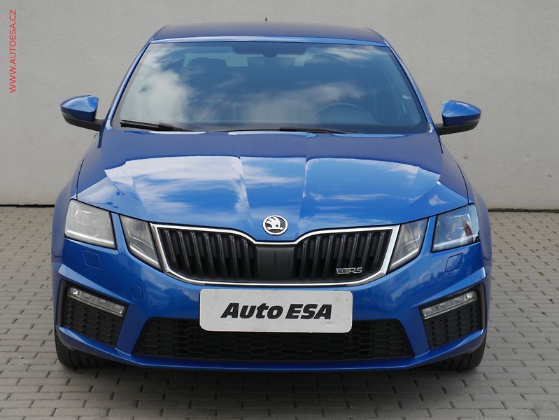 Škoda Octavia (2018) 2.0 TDi 4x4, RS, DSG - fotka 2 z 19