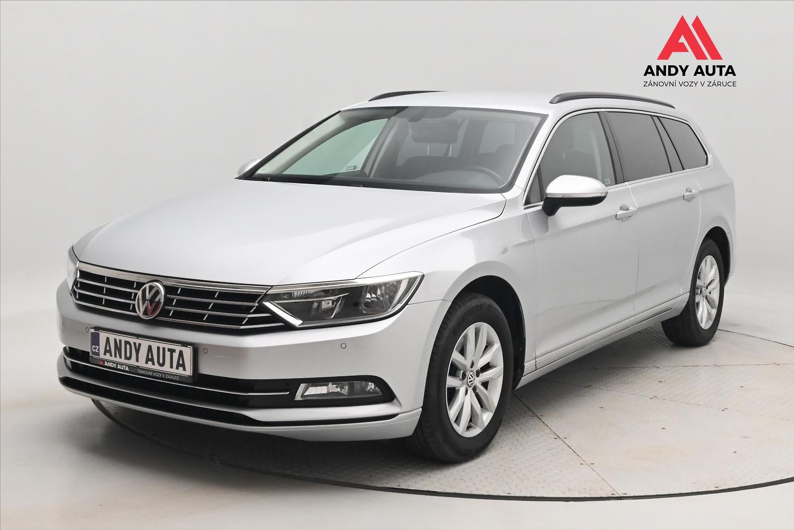 Volkswagen Passat 2,0 TDI 110 kW Navigace Záruka