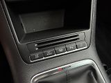 Volkswagen Tiguan 2,0 TDI /4x4/ SPORT / servis.k - náhled 26