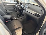BMW X1 (2019) xDrive 18d AUT. LED NAVI TAŽNÉ - náhled 22