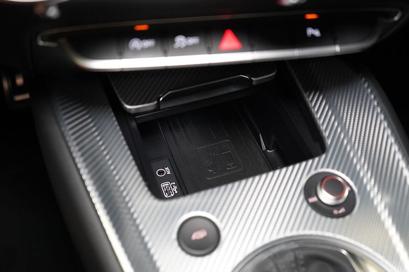 Audi TT RS Quattro, B&O, Matrix LED - fotka 40 z 47